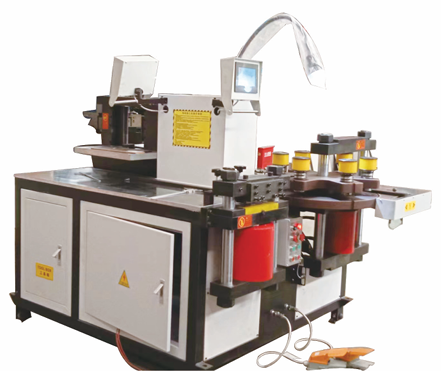 萬能母線加工機別被“偽萬能”坑了！山東巨輝真全能，銅鋁排都能啃